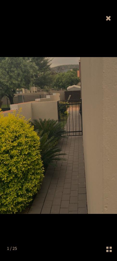 To Let 3 Bedroom Property for Rent in Leloko North West